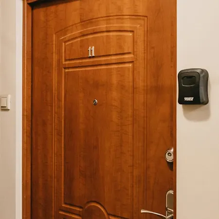 Apartment Vilao Apartments- Lazarza