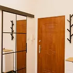 Vilao Apartments- Lazarza