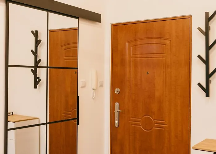 Vilao Apartments- Lazarza